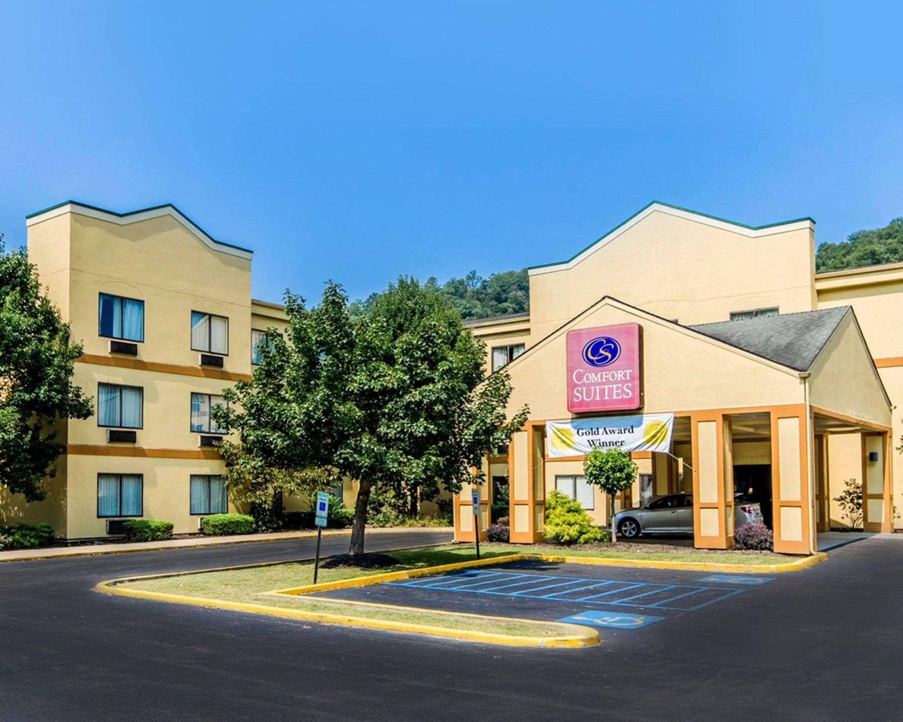 普雷斯顿斯堡西舒适套房酒店 Prestonsburg 外观 照片